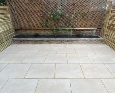porcelain vs natural stone